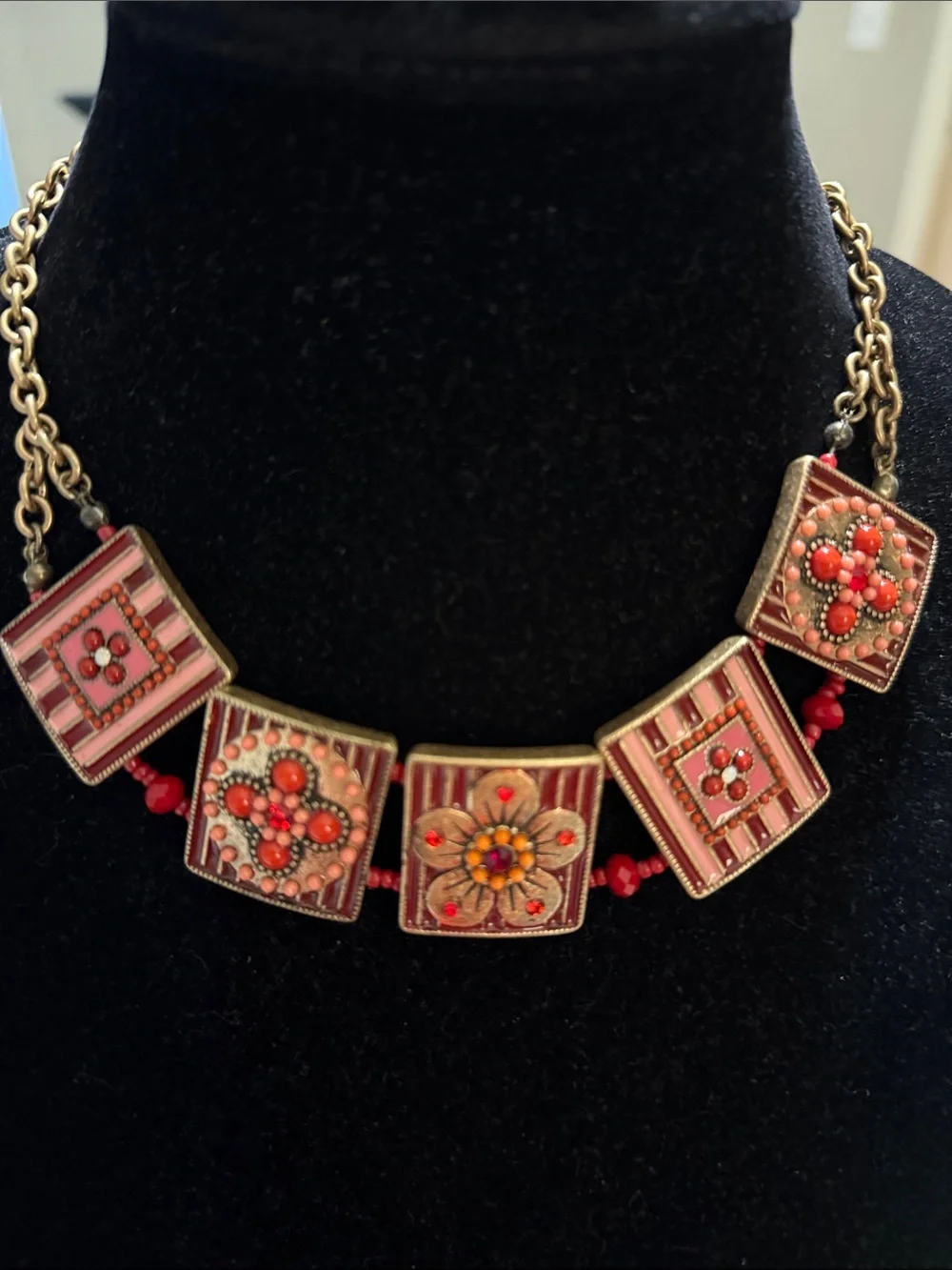 Vintage Gold Tone Red Pink Flower Necklace Matching Bangle Bracelet Floral Set